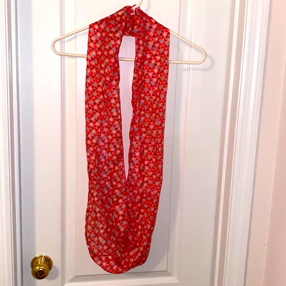 Valentine’s Day Infinity Scarf Red, Pink, White Grey Circular Scarf. NWOT EC OS